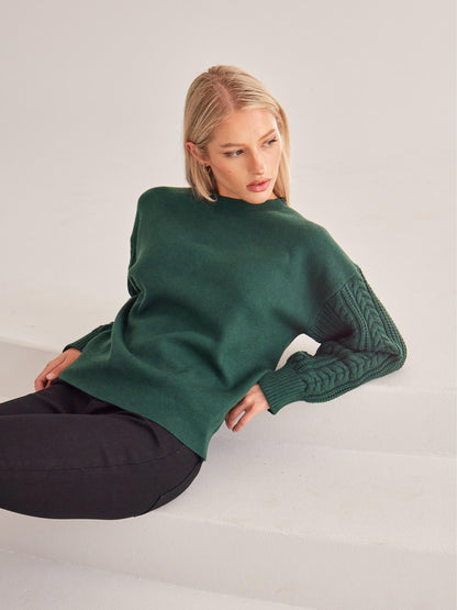 Long Sleeve Crewneck Cable Knit Pullover Sweater