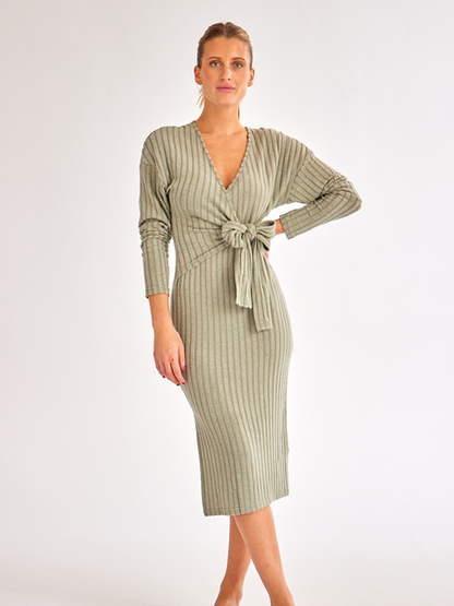 Women's V-neck Long-sleeved Knitted Tie Dress