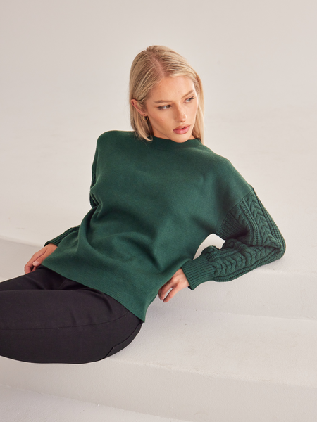 Long Sleeve Crewneck Cable Knit Pullover Sweater